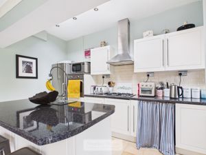 Photo 14- click for photo gallery